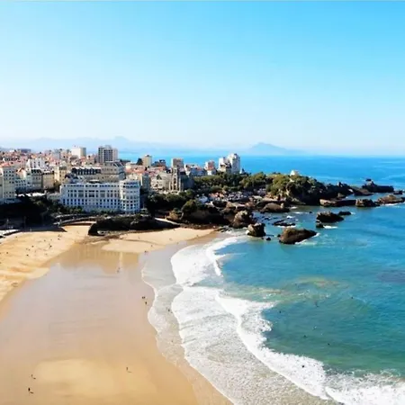 Cosy Au Coeur Des Halles De Biarritz, A 10 Min Des Plages, Avec Balcon Et Wifi Gratuit - Fr-1-3-609 Apartment Biarritz